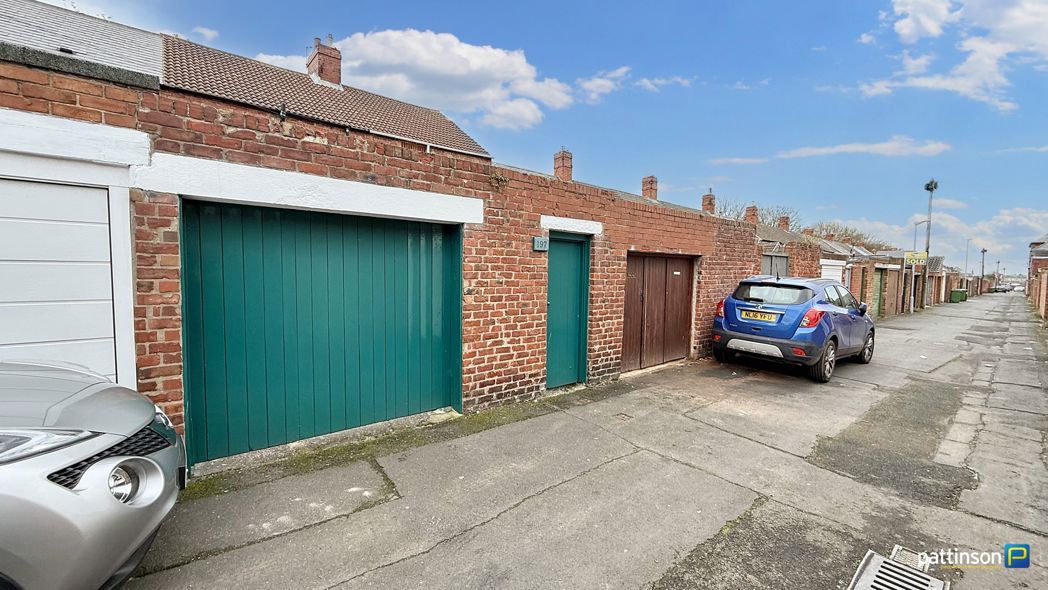 Property image 18 of 19