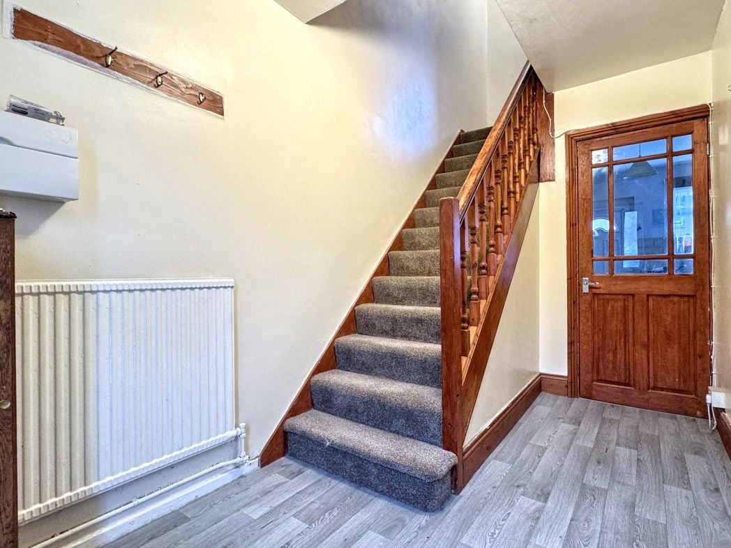 Property image 4 of 18