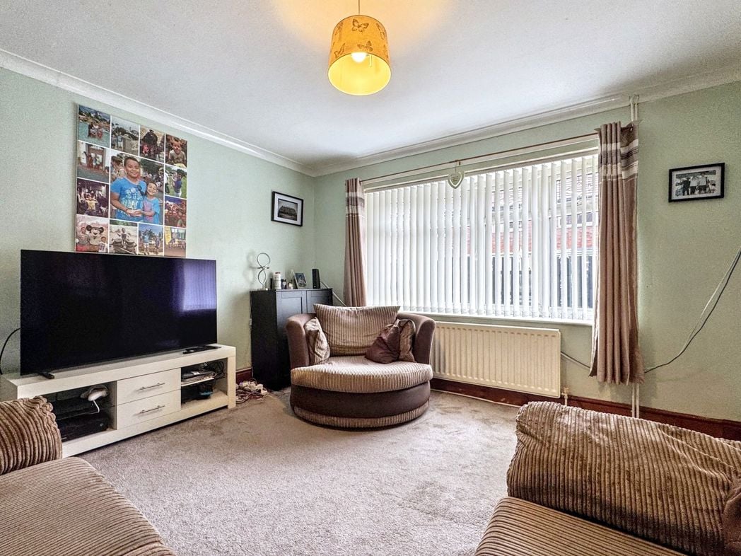 Property image 5 of 18
