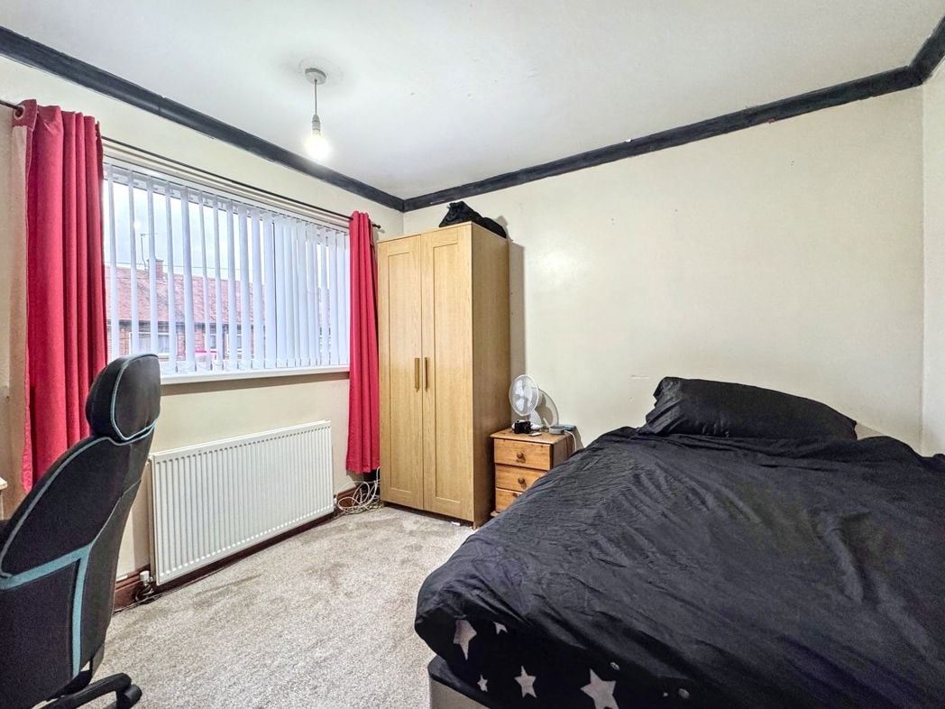 Property image 13 of 18