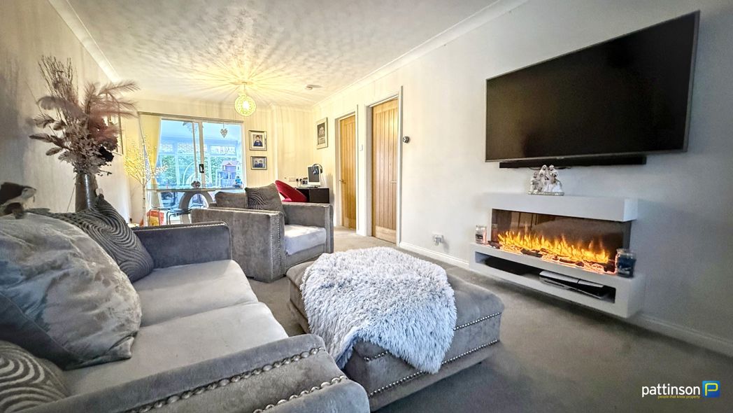 Property image 2 of 29