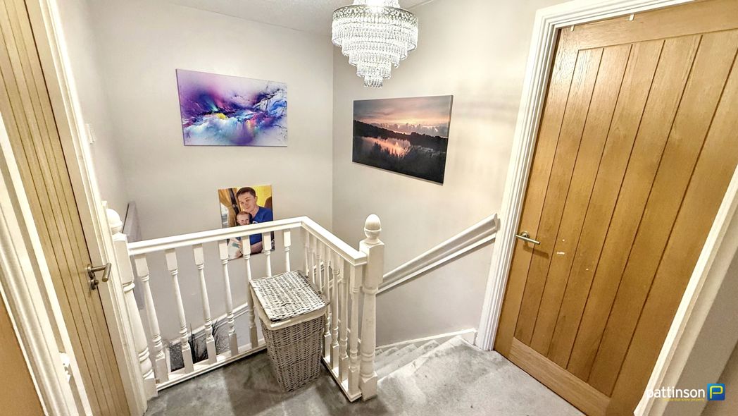 Property image 16 of 29