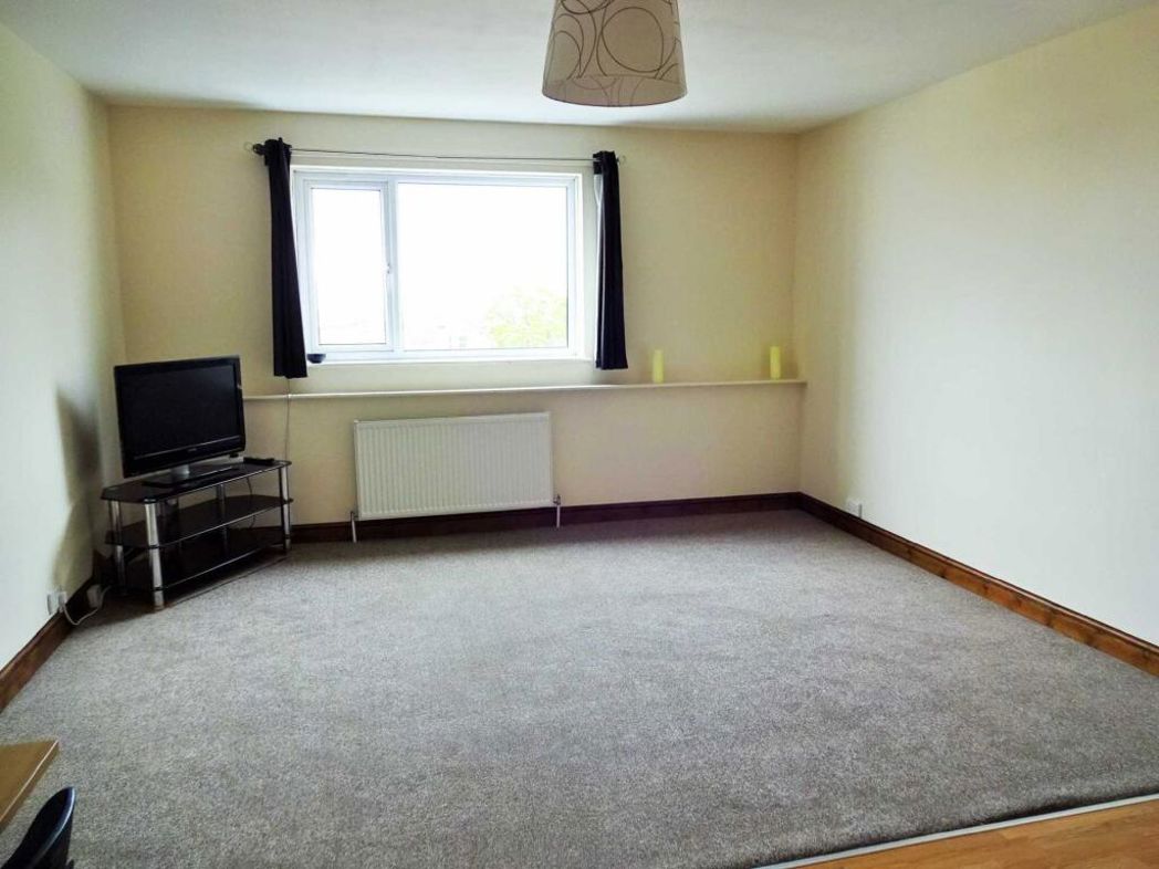 12 Addington Court, Weston-super-Mare, Somerset, BS23 2EY