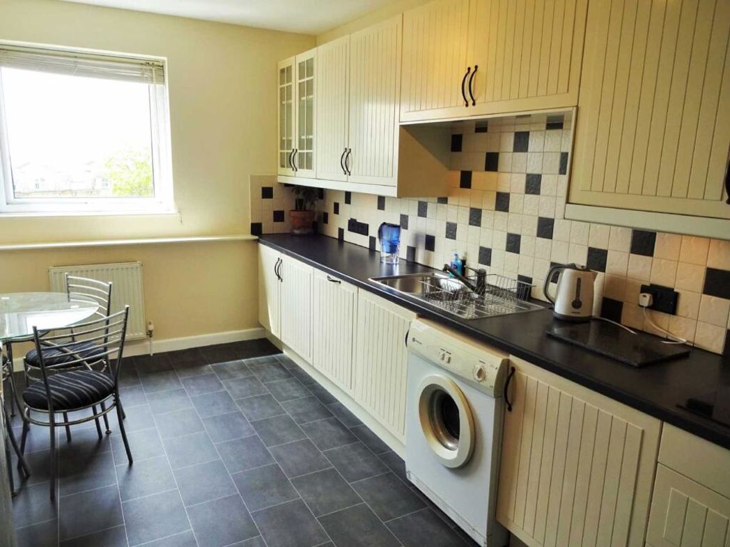 12 Addington Court, Weston-super-Mare, Somerset, BS23 2EY