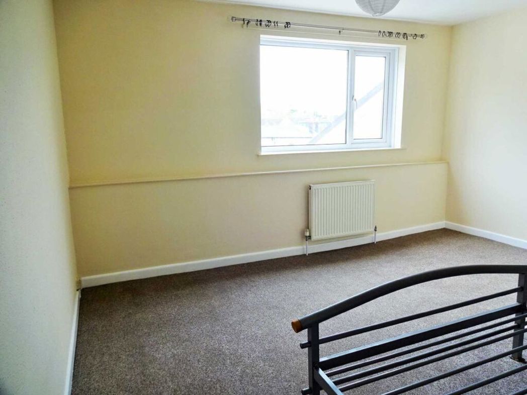 12 Addington Court, Weston-super-Mare, Somerset, BS23 2EY