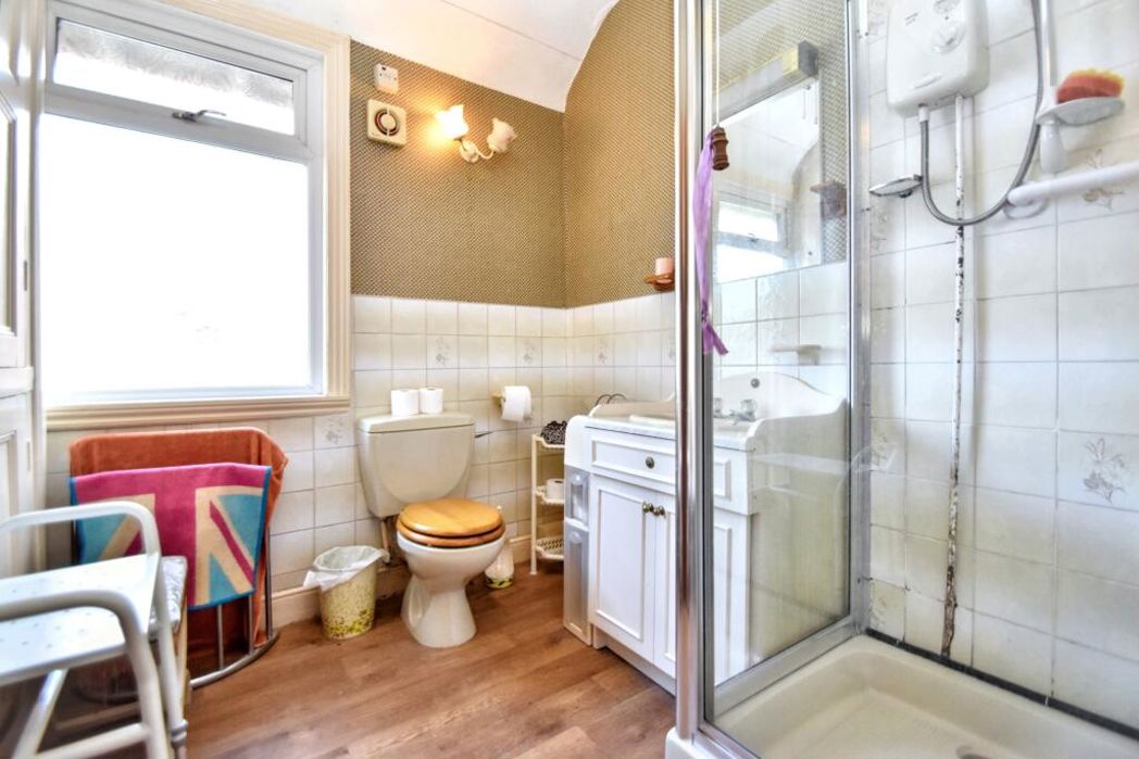 Property image 10 of 14