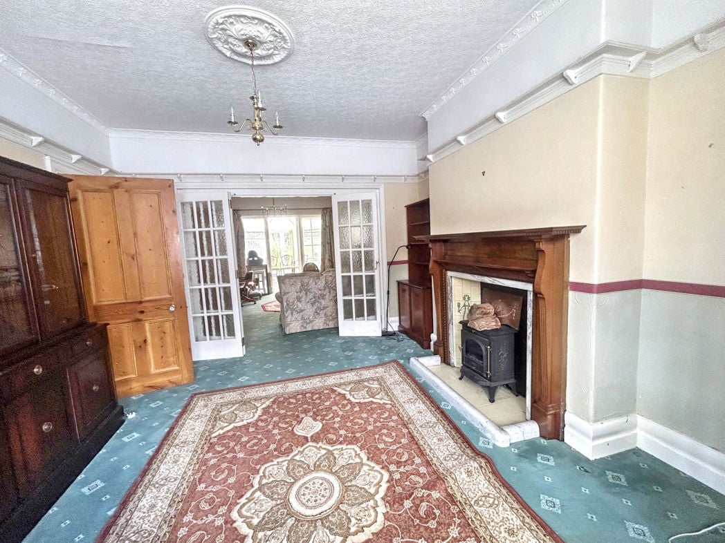 Property image 3 of 23