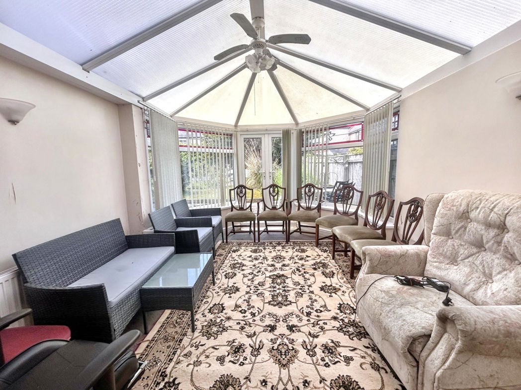 Property image 8 of 23