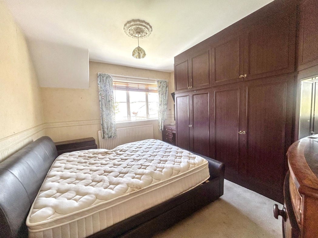 Property image 13 of 23