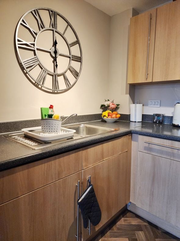 Property image 7 of 16