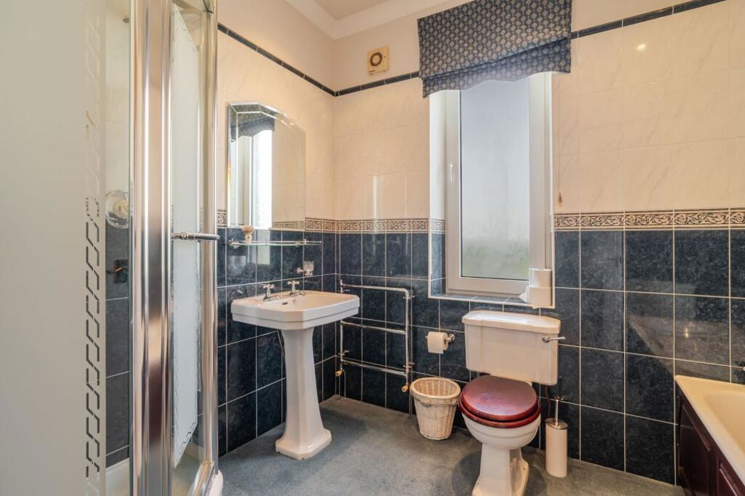 Property image 14 of 45