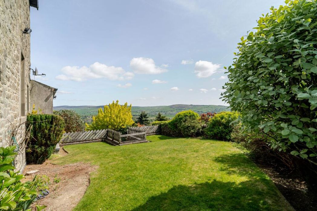 Property image 26 of 45