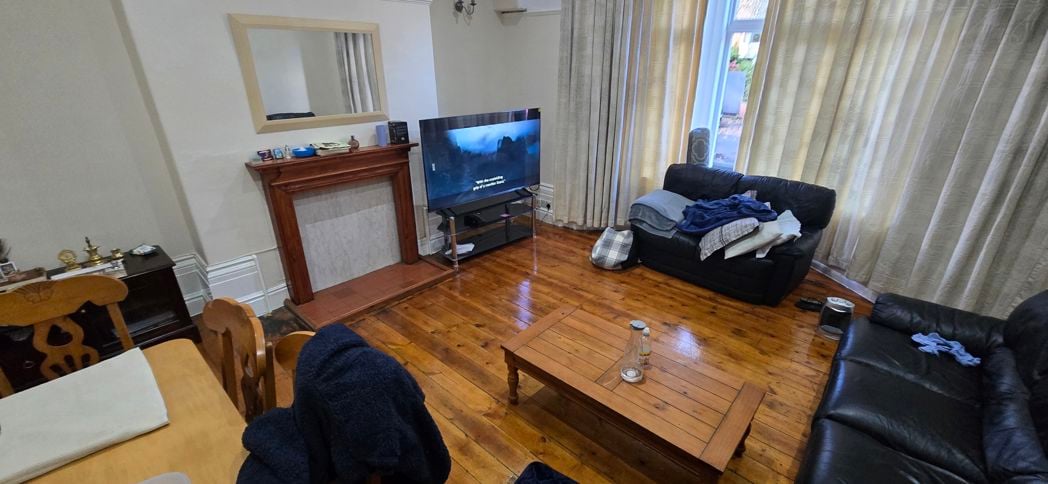 Property image 17 of 28