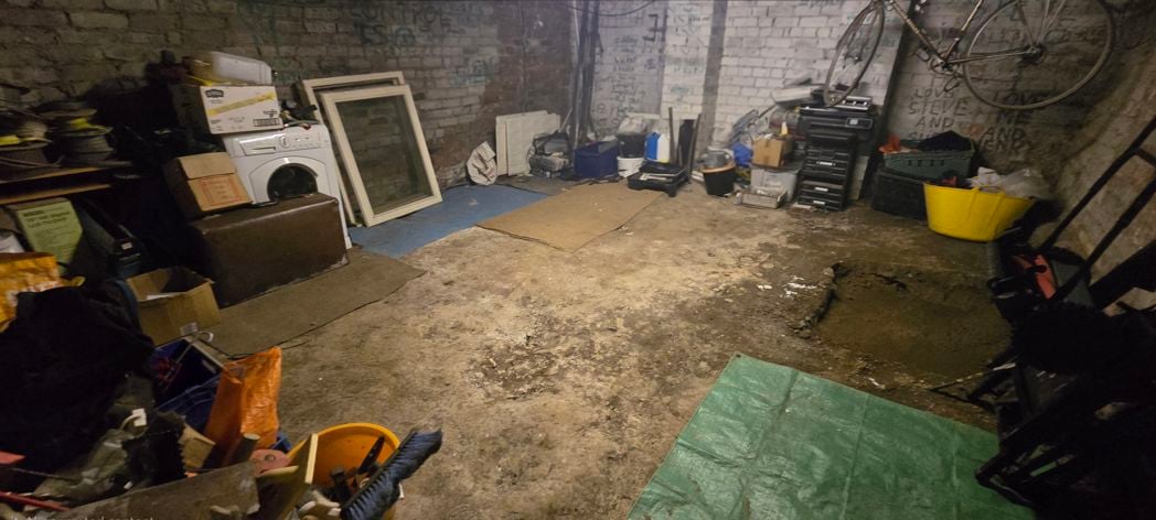 Property image 21 of 28