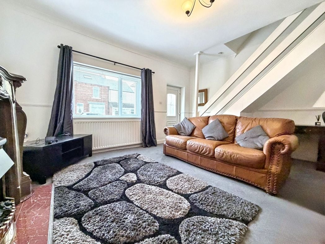 Property image 2 of 19