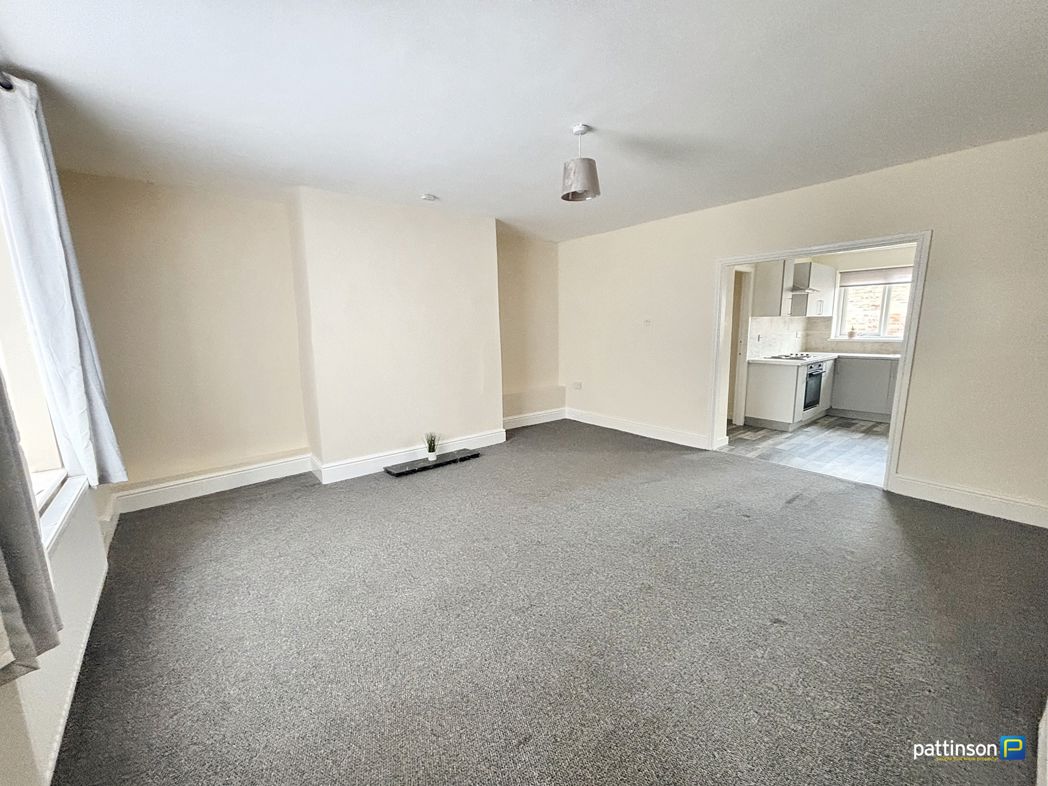 Property image 5 of 11