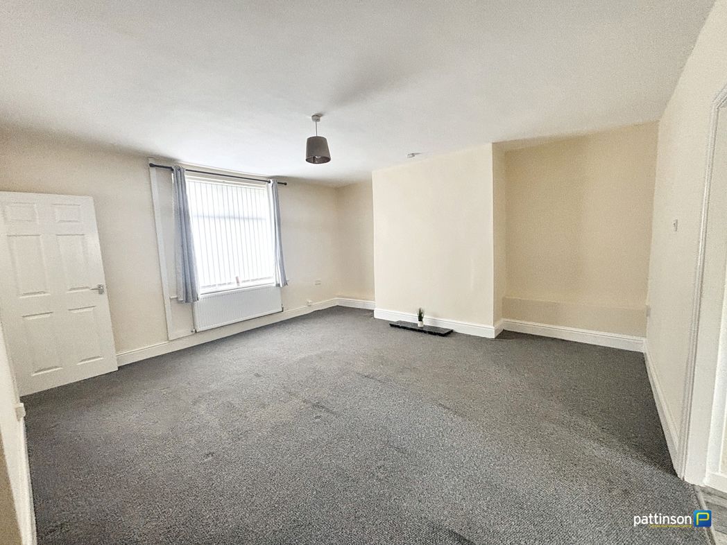 Property image 4 of 11