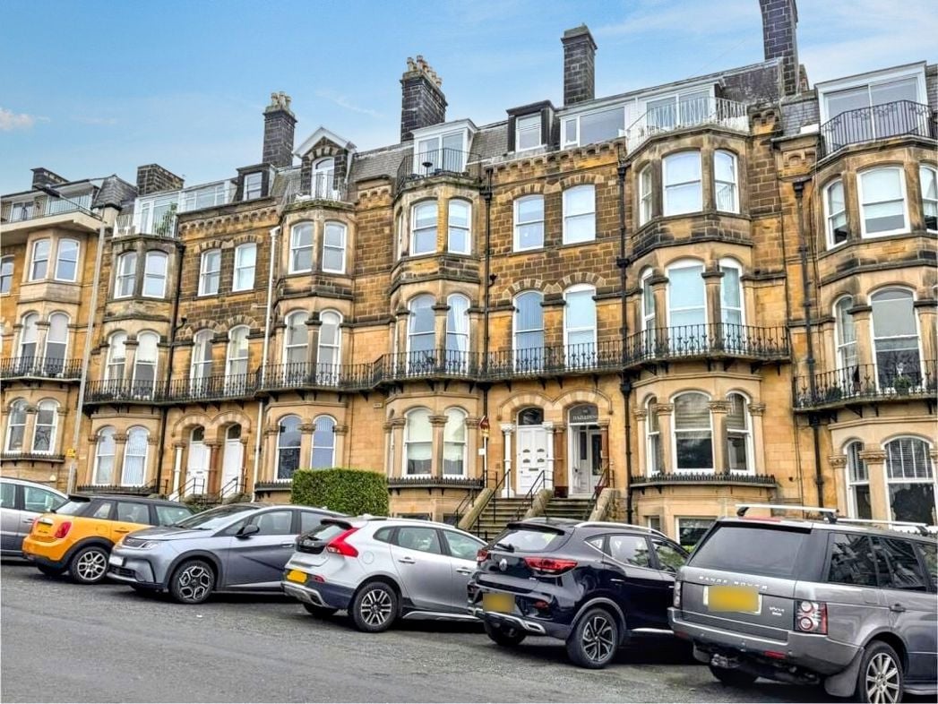Property image 2 of 11