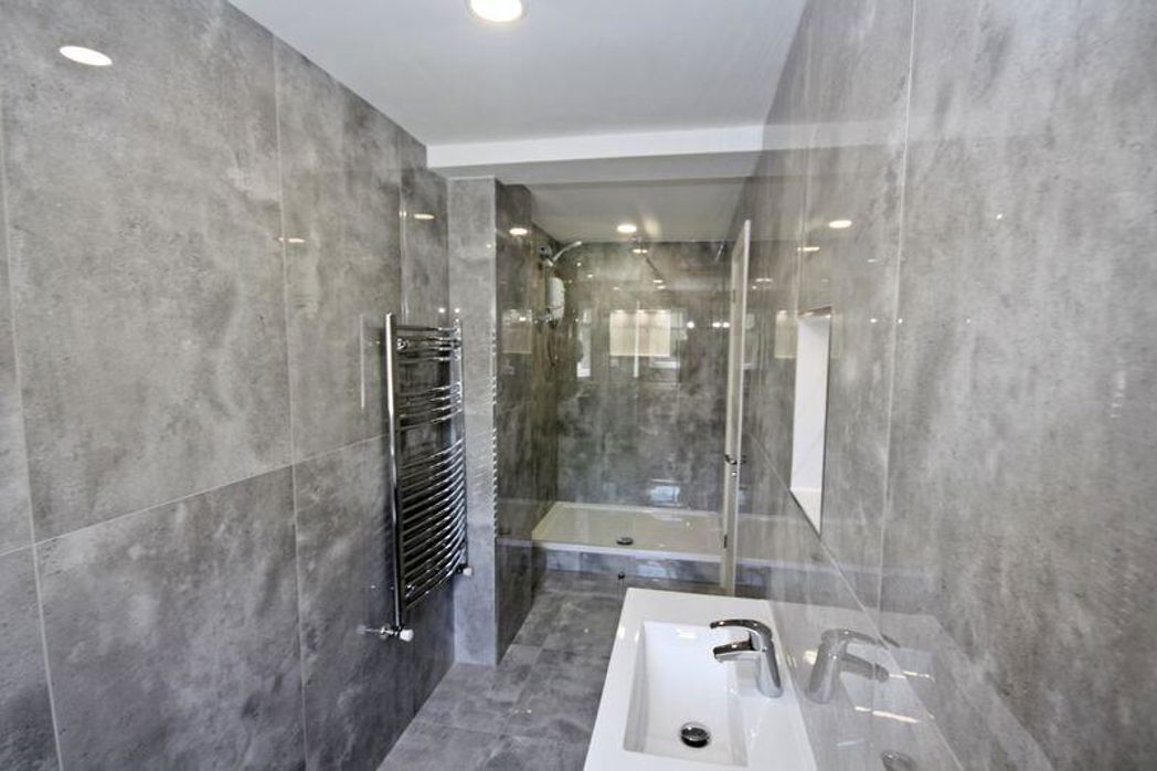 Property image 19 of 26