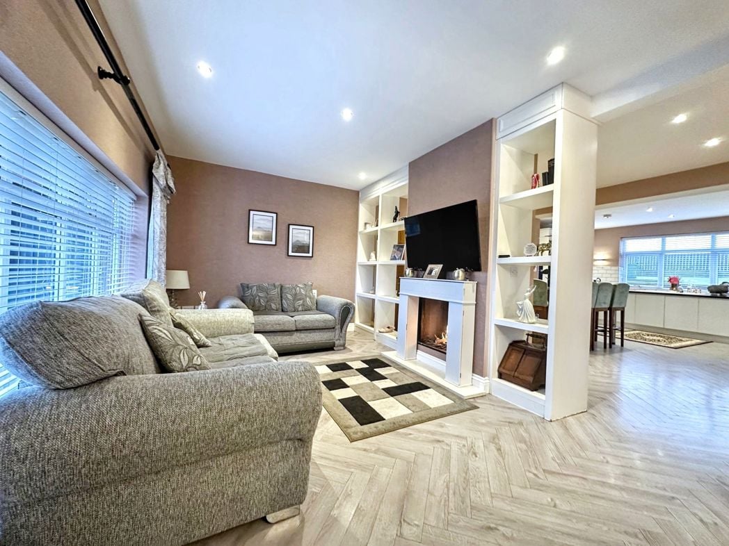 Property image 13 of 40