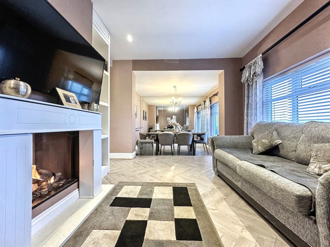 Property image 15 of 40