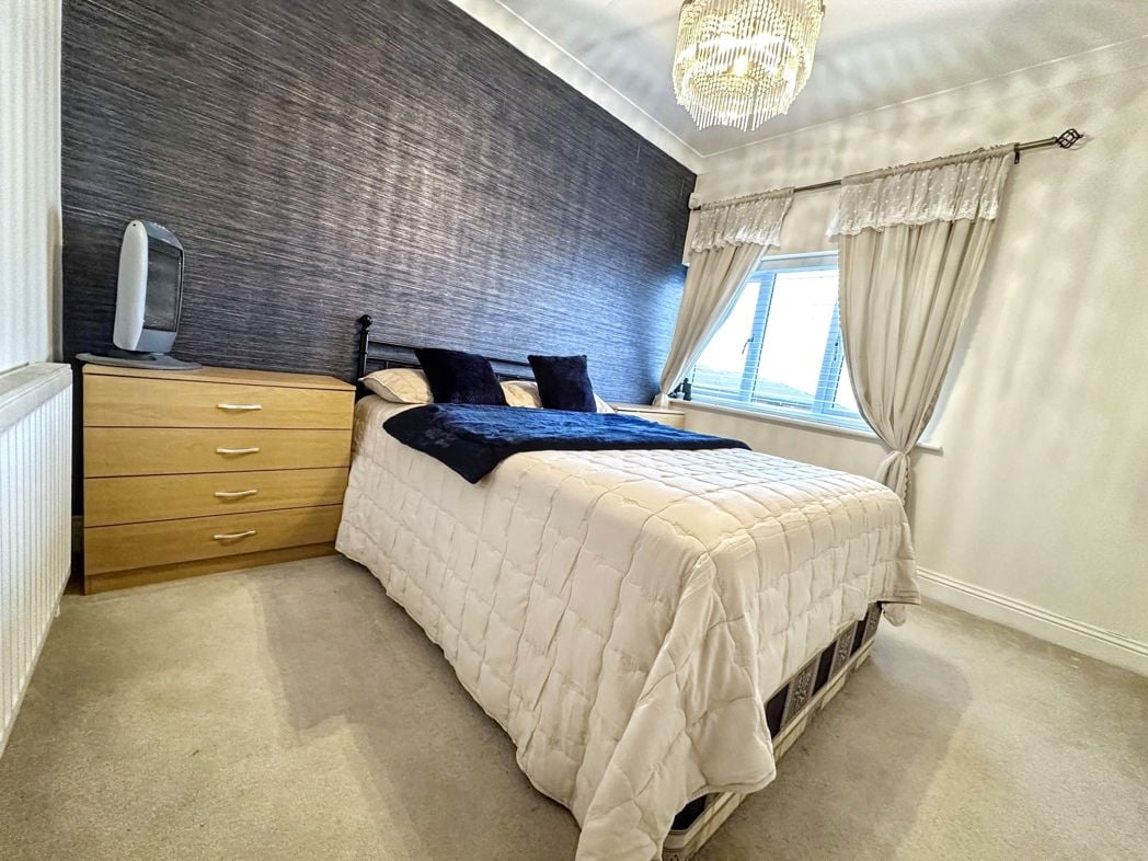 Property image 26 of 40