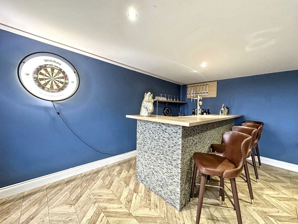 Property image 30 of 40