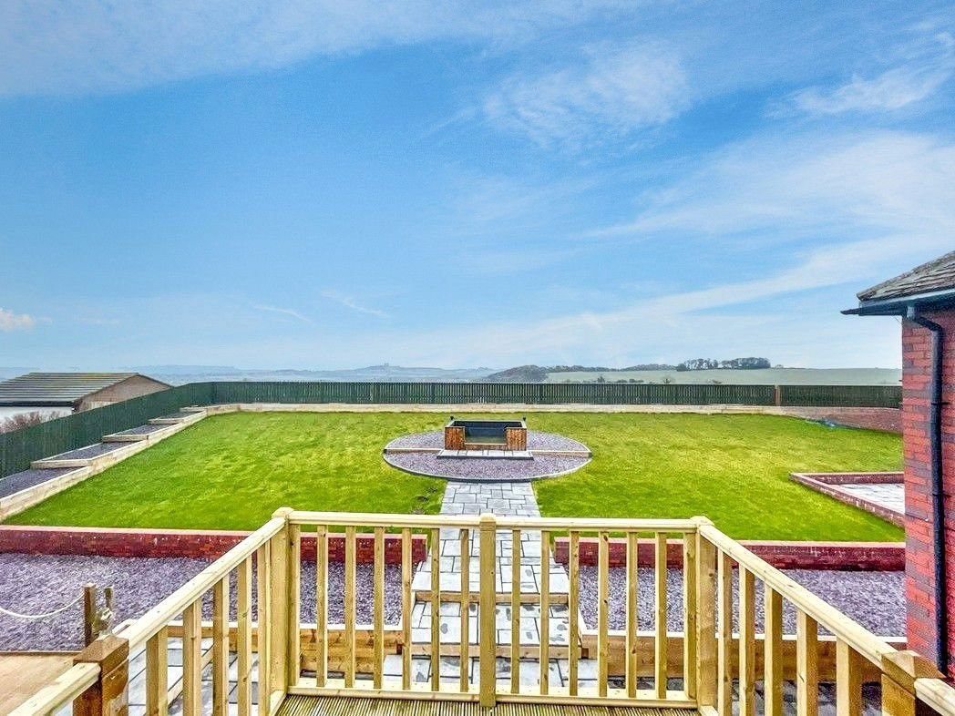Property image 34 of 40