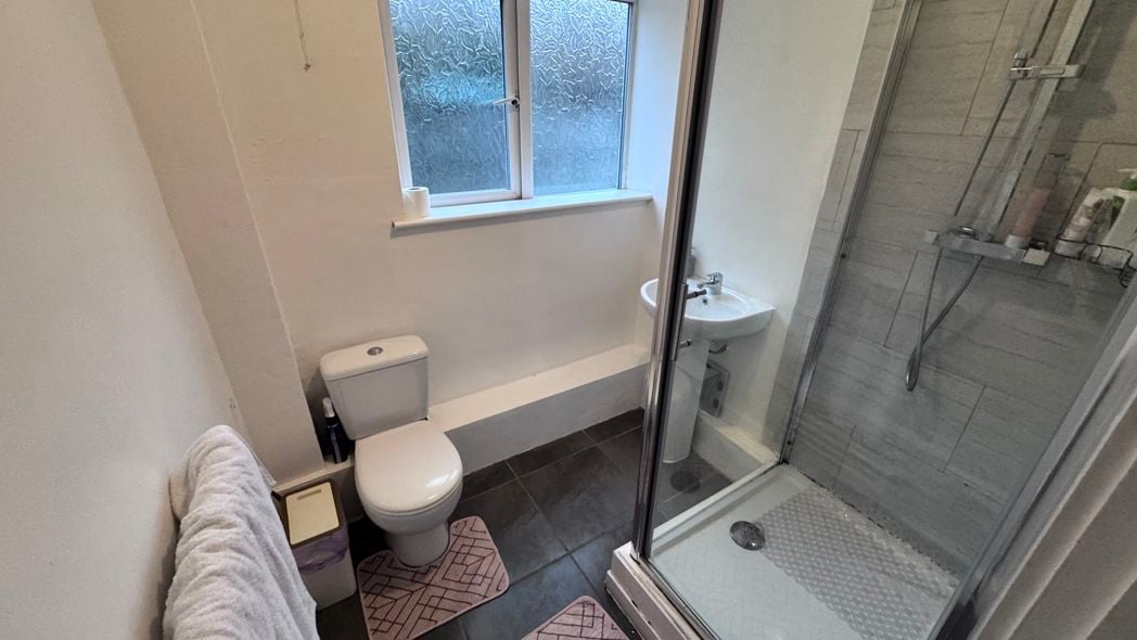 Property image 4 of 4