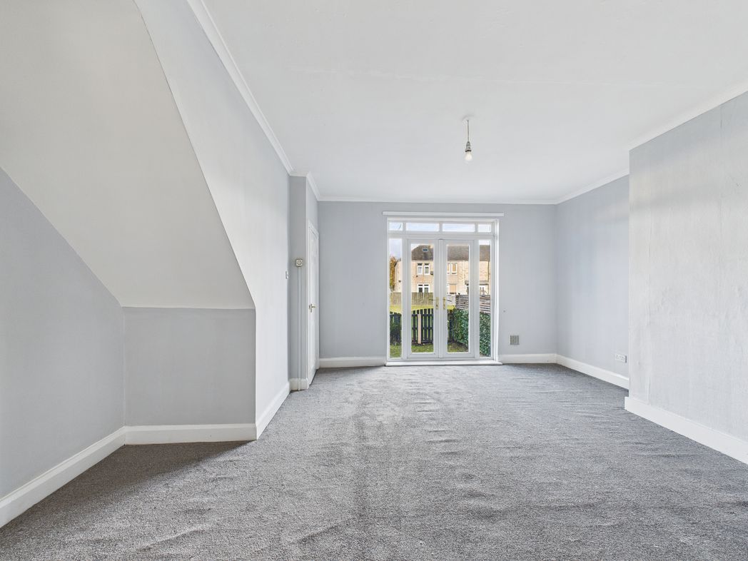Property image 2 of 10