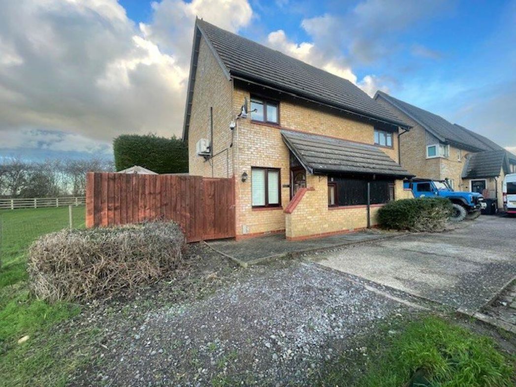 Property image 1 of 8