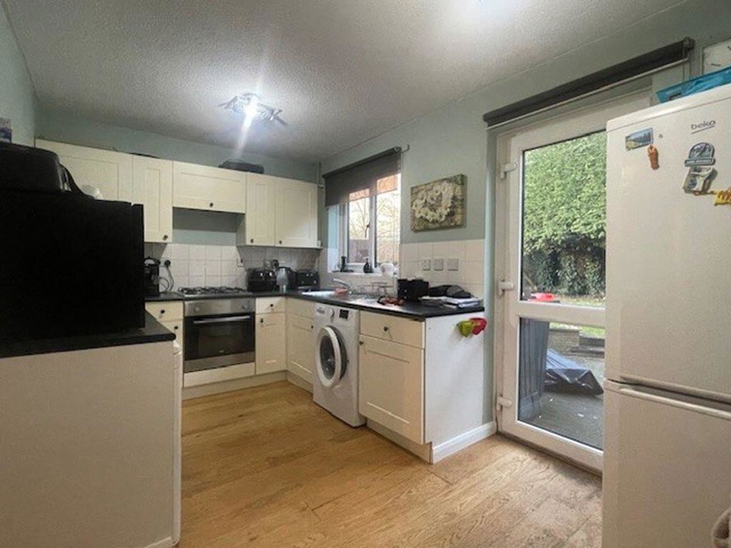 Property image 3 of 8
