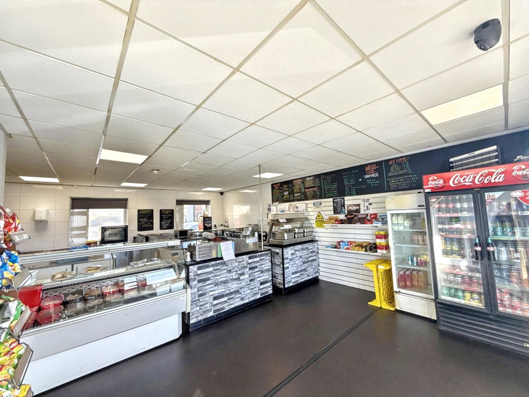 Property image 3 of 17