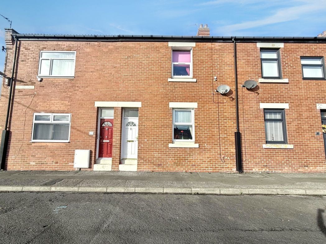 Property image 1 of 12