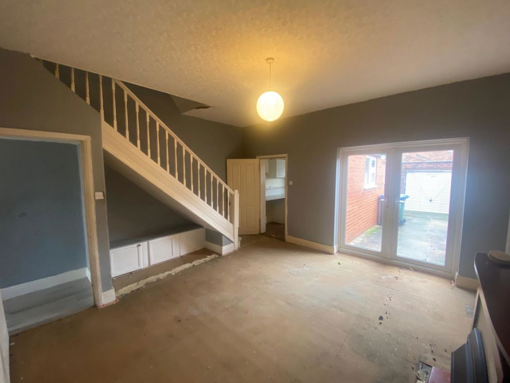 Property image 3 of 12