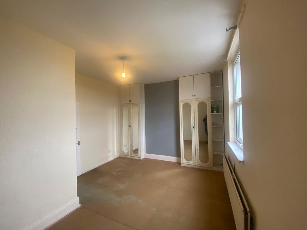 Property image 10 of 12