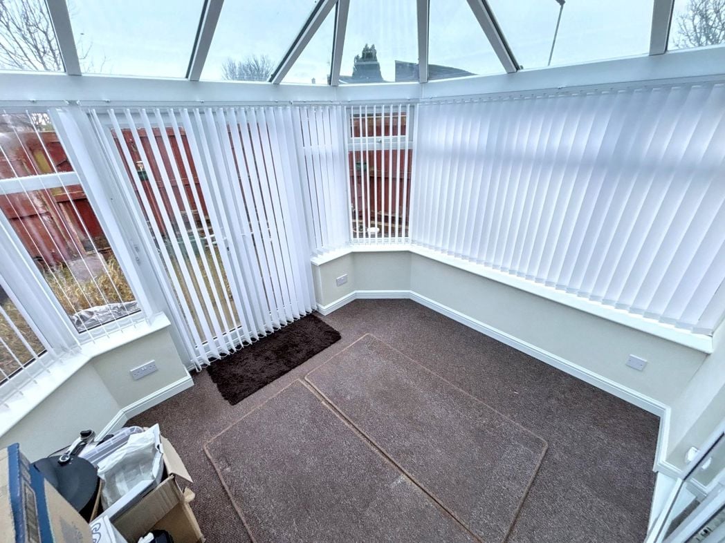 Property image 8 of 16