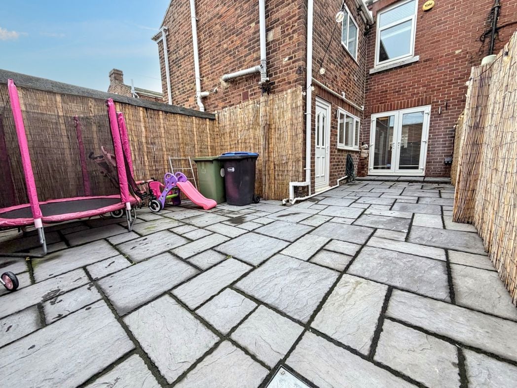 Property image 18 of 18