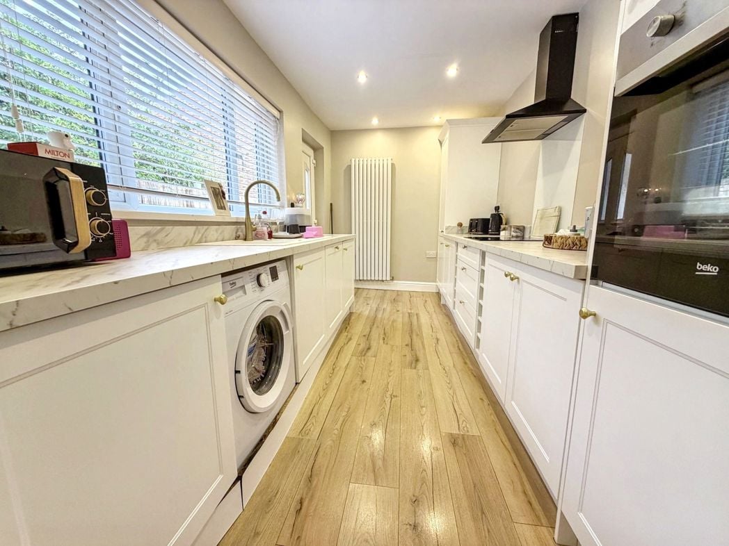 Property image 10 of 18