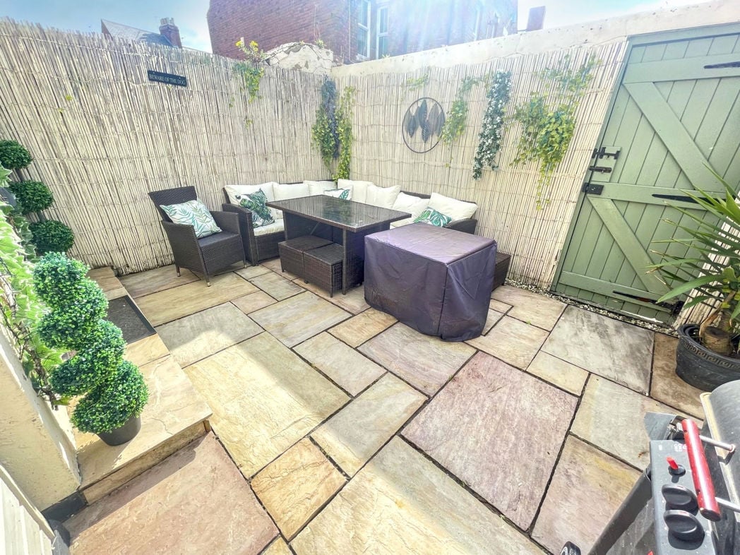 Property image 13 of 14