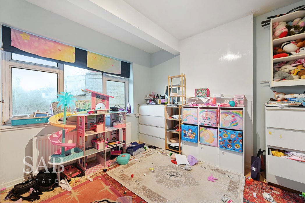 Property image 11 of 14