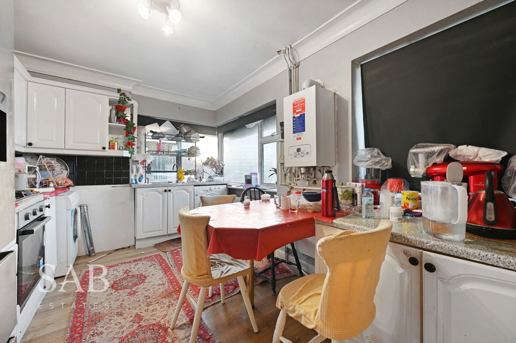Property image 12 of 14