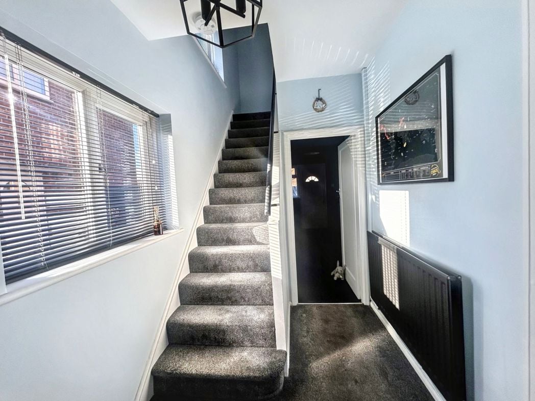 Property image 7 of 14