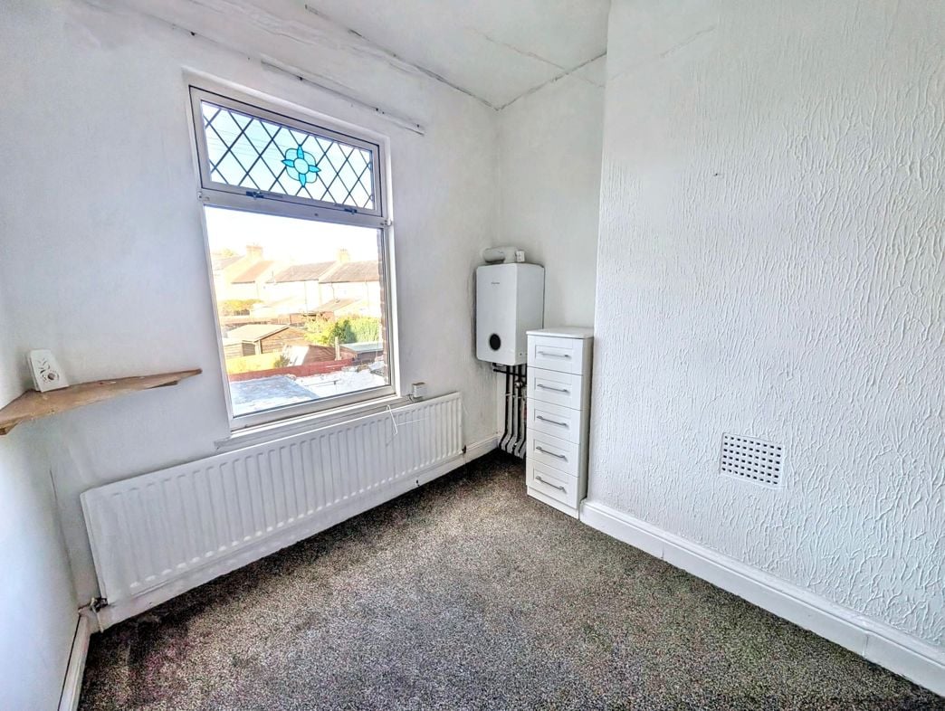 Property image 7 of 9