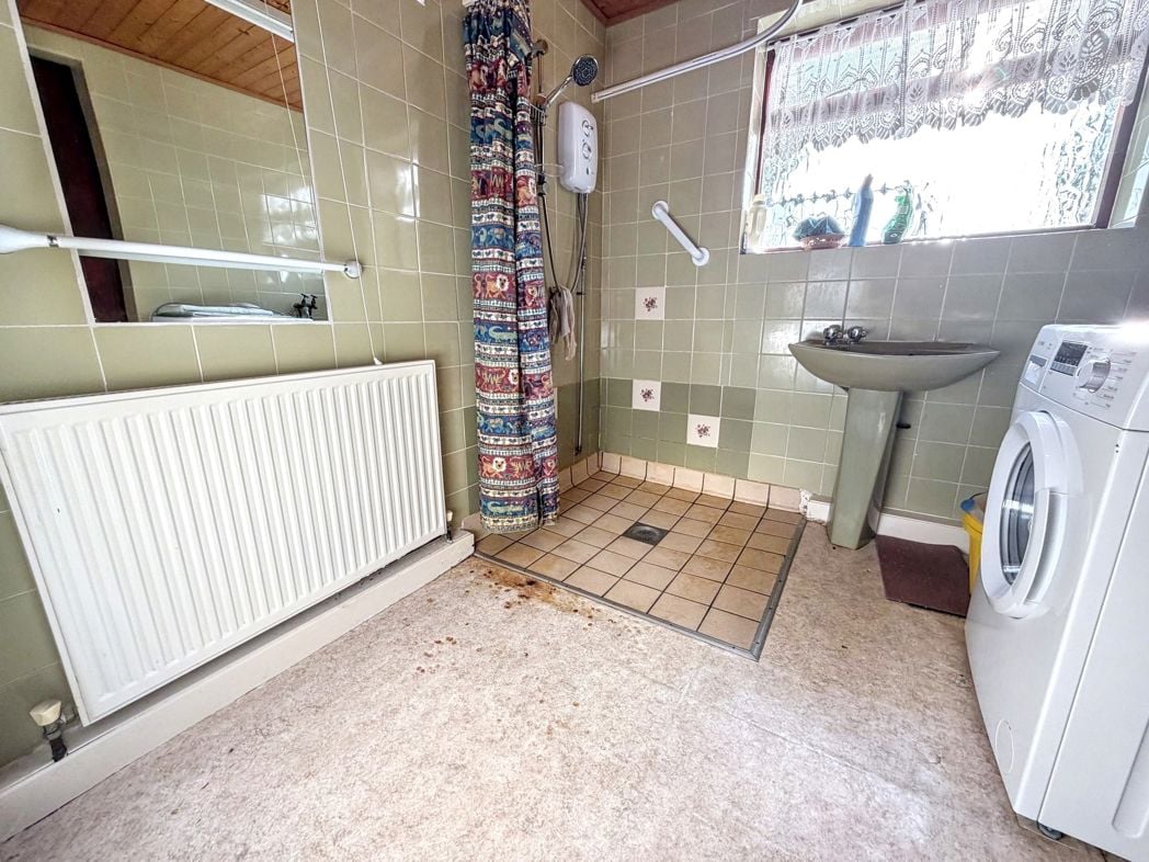 Property image 10 of 25