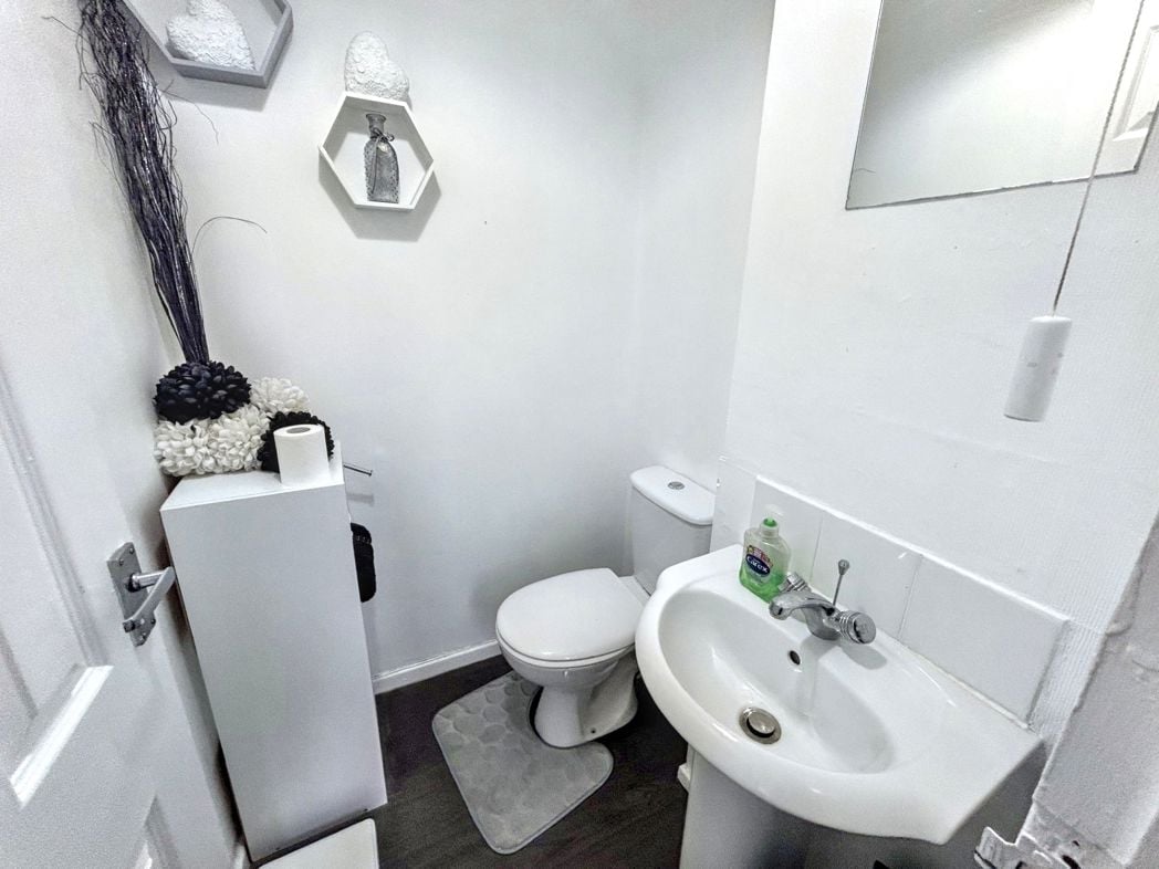 Property image 4 of 10