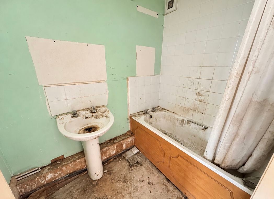 Property image 6 of 6