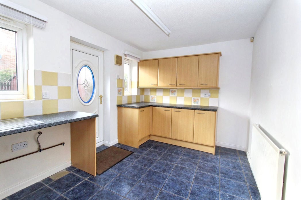 Property image 6 of 11