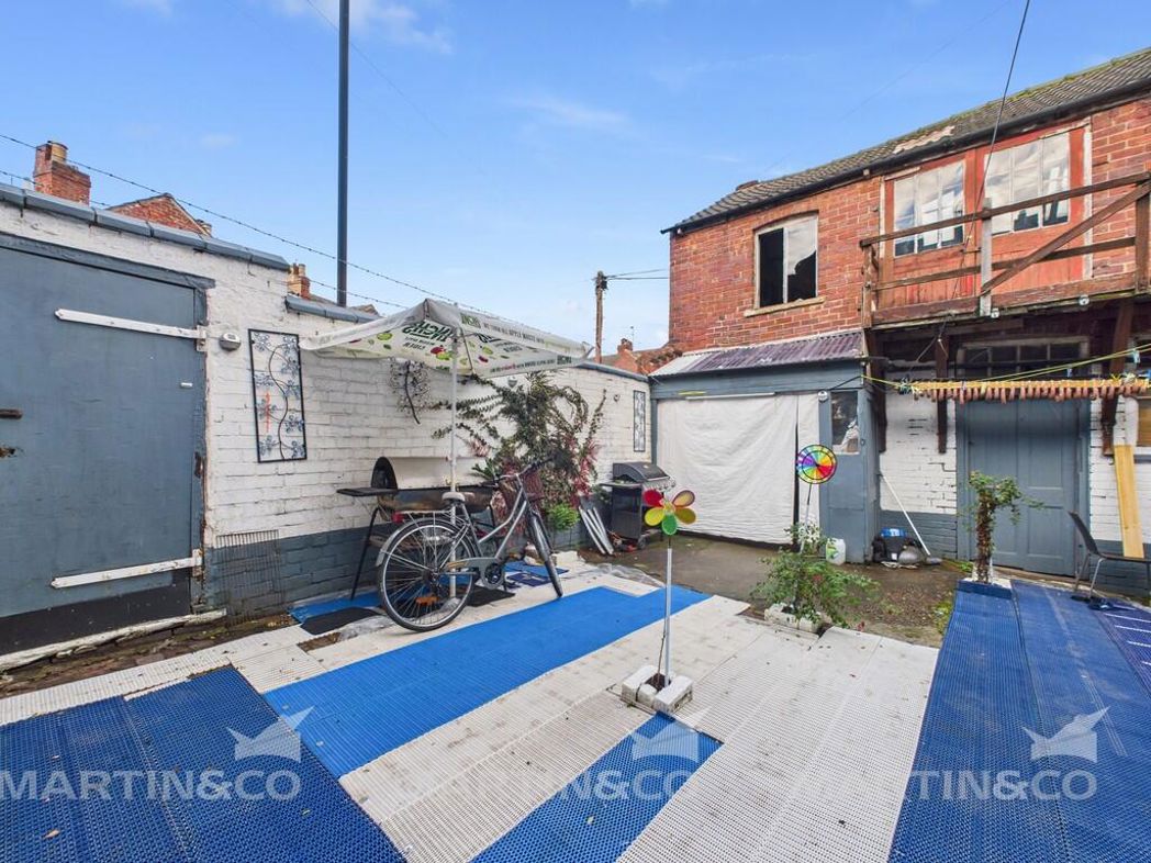 Property image 2 of 6