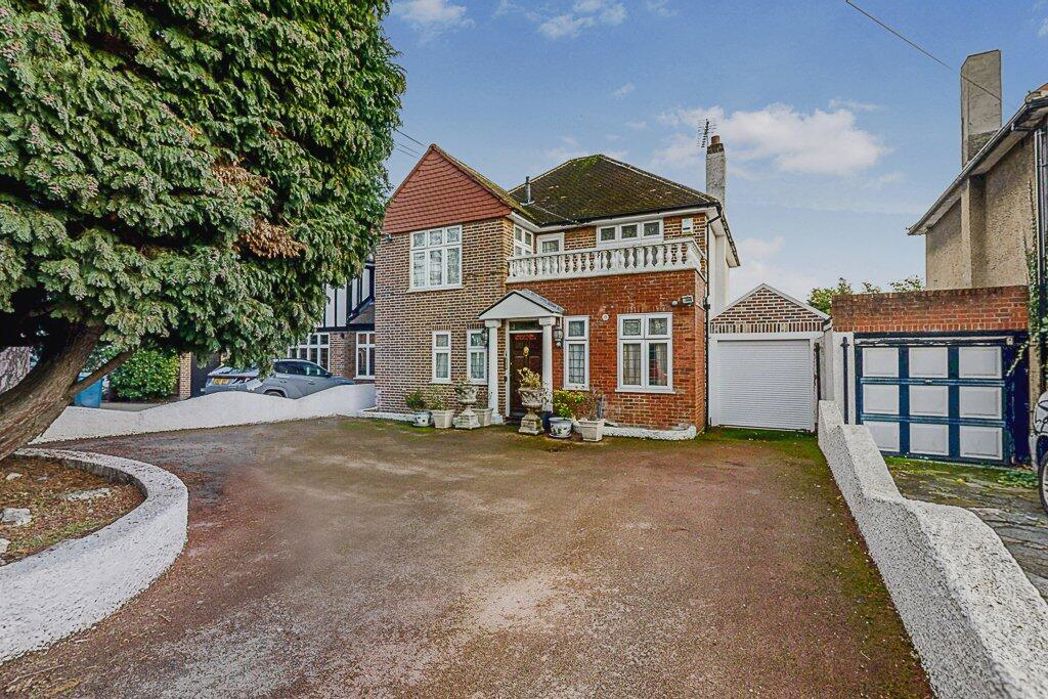 Property image 1 of 19